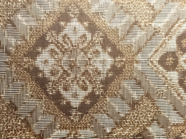 JAPANESE KIMONO / ANTIQUE KIMONO / SILK / DORO OSHIMA TSUMUGI / WOVEN FLORAL CREST